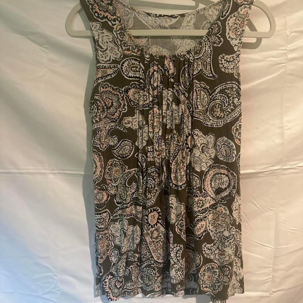Croft & Barrow Womens Small Olive Green Paisley Pleated Scoop Neck Tank Top